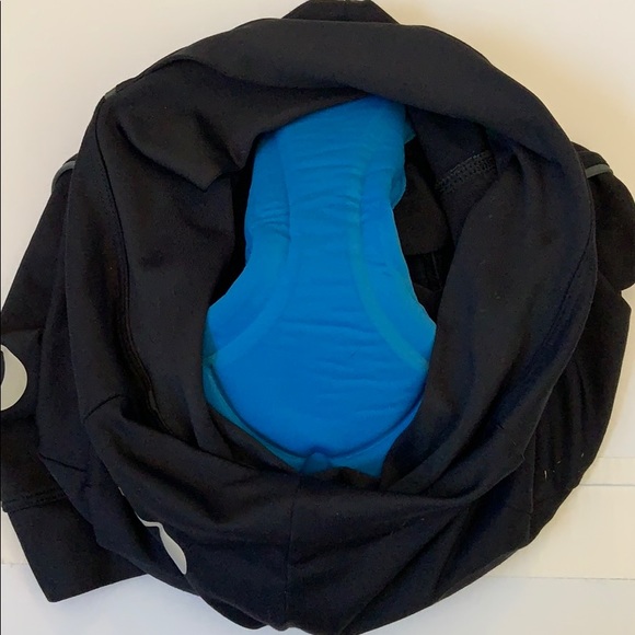 Cycling shorts - Picture 3 of 4